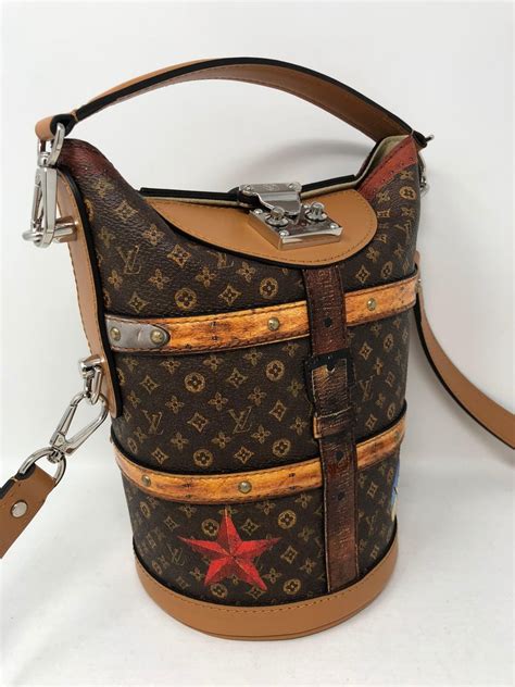 louis vuitton trunks & bags change purse